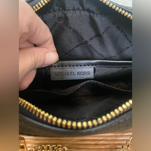 Michael Kors animal print, animal hair and leather, Jet Set Crossbody bag - Picture 10 of 15